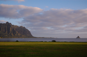 Kahana Bay with Mokoli'i and Pu'u Kanahoalani